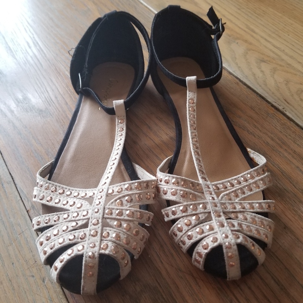 Aerpostale sandals